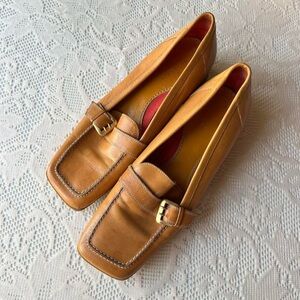 Tan Square-Toe Loafers with Buckle